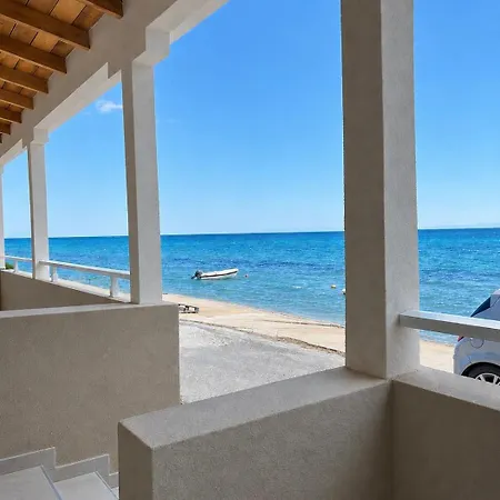 Medusa Mare Bed & Breakfast Nea Kallikrateia